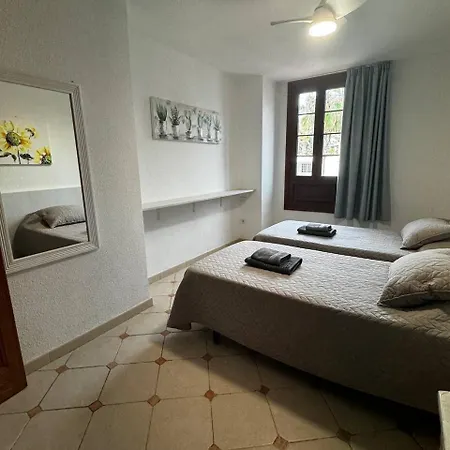 244 Parque Santiago 2 By Tenerife & Sales * Arona (Tenerife)